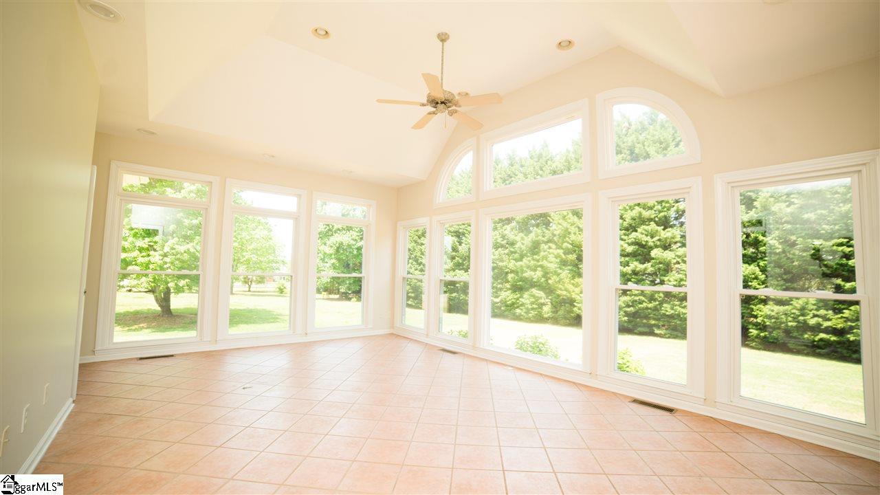 517 Silver Ridge Drive Greer, SC 29651 - Photo 13 of 36