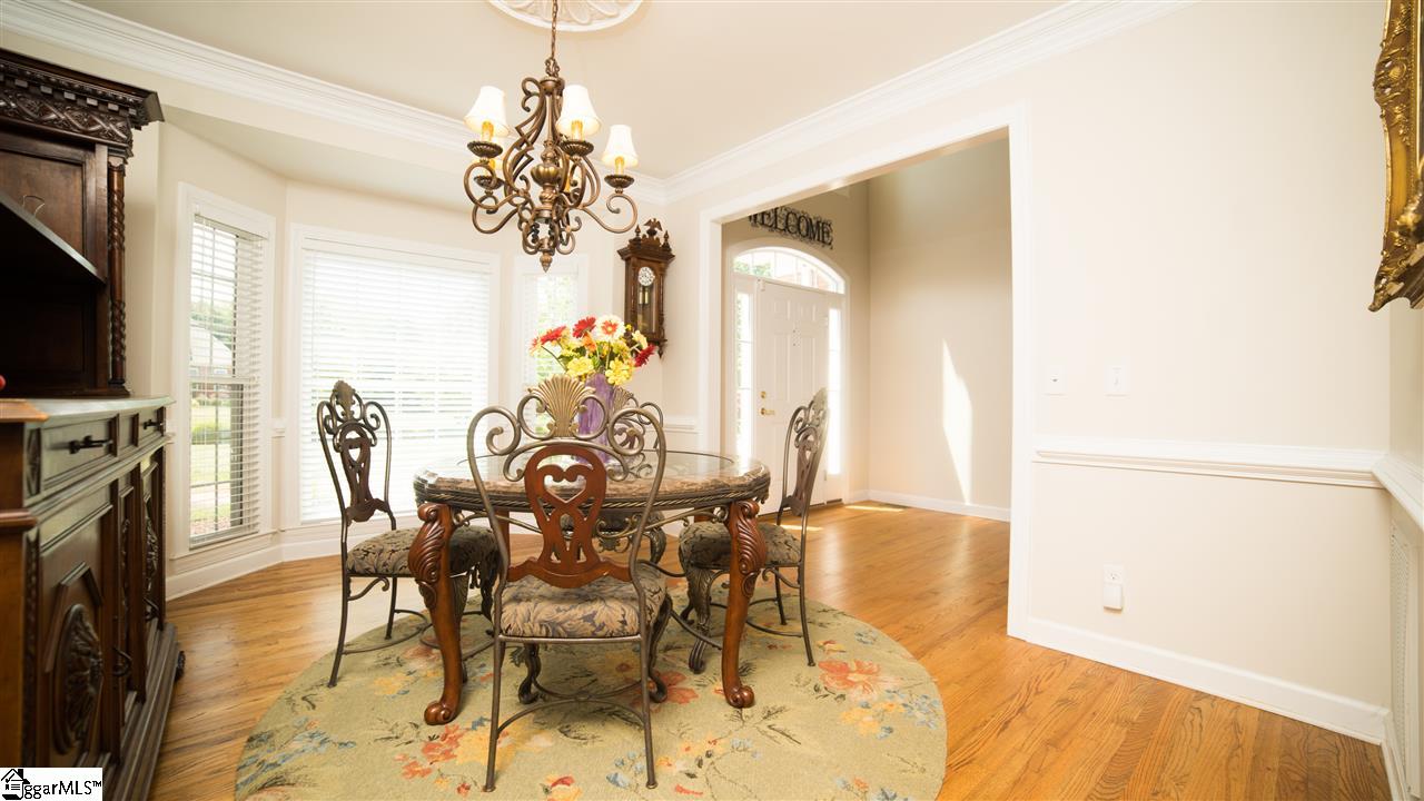 517 Silver Ridge Drive Greer, SC 29651 - Photo 4 of 36