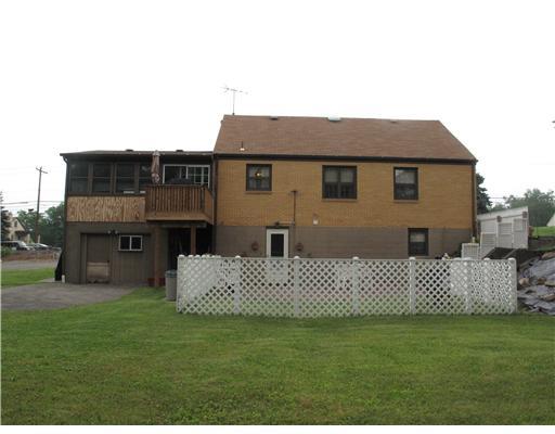 297 Coraopolis Road Coraopolis, PA 15108 - Photo 17 of 18 Exterior Back.