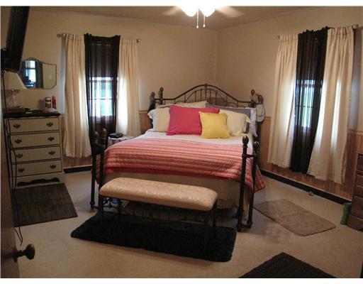 297 Coraopolis Road Coraopolis, PA 15108 - Photo 9 of 18 Master Bedroom. Master bedroom has large closet and ceiling fan