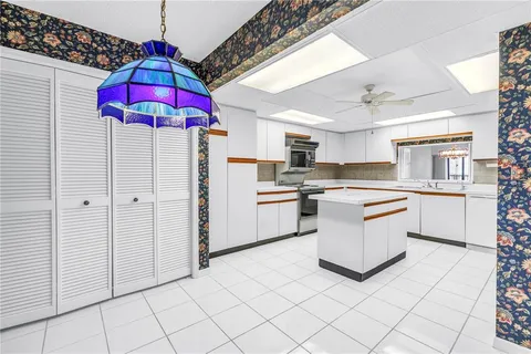 $775,000 | 6600 Sunset Way, Unit 508, St. Pete Beach, FL 33706