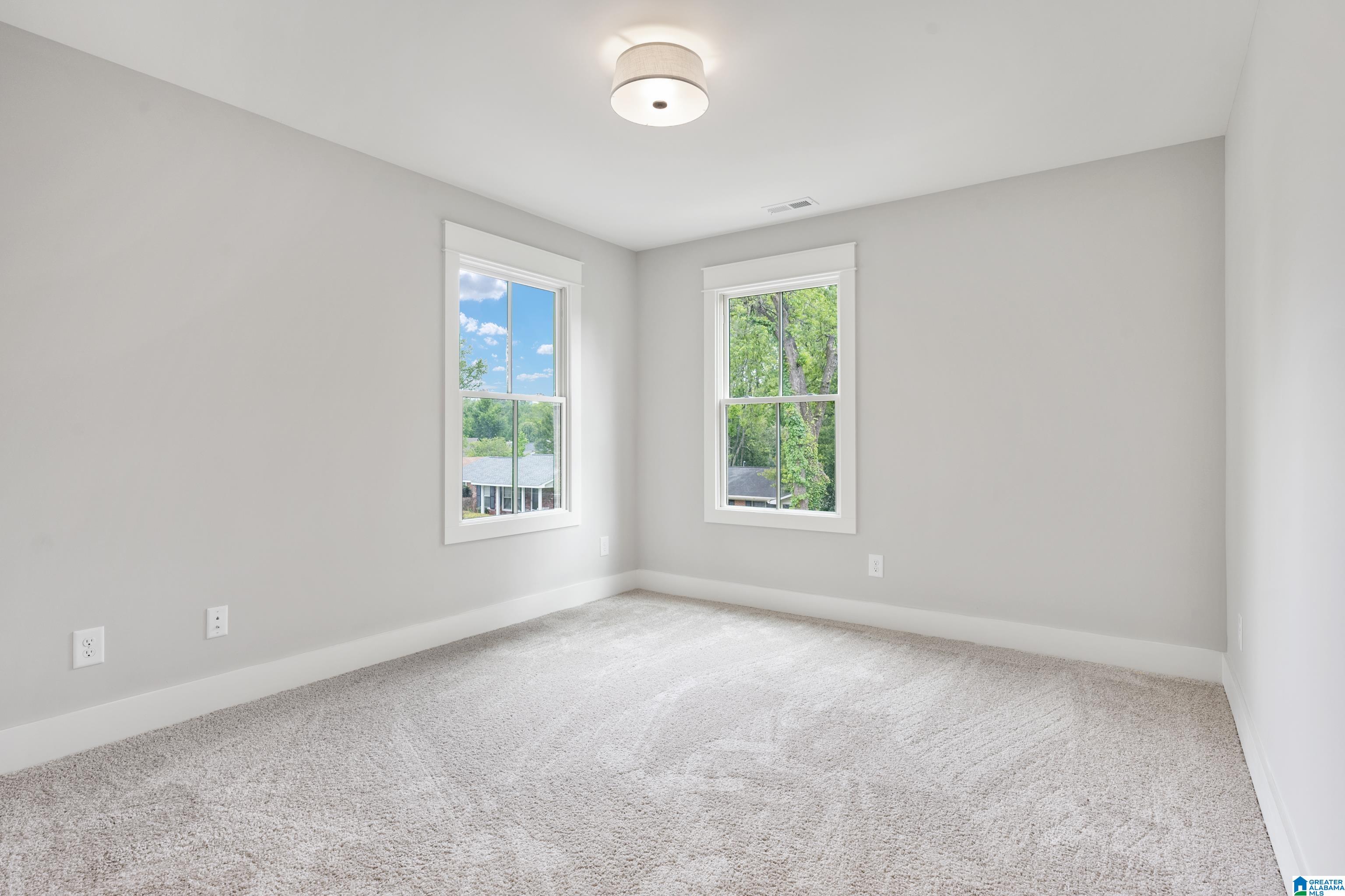 555 Oxmoor Road Birmingham, AL 35209 - Photo 47 of 55