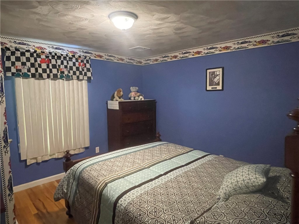 33 Kent Street Cumberland, RI 02864 - Photo 17 of 38