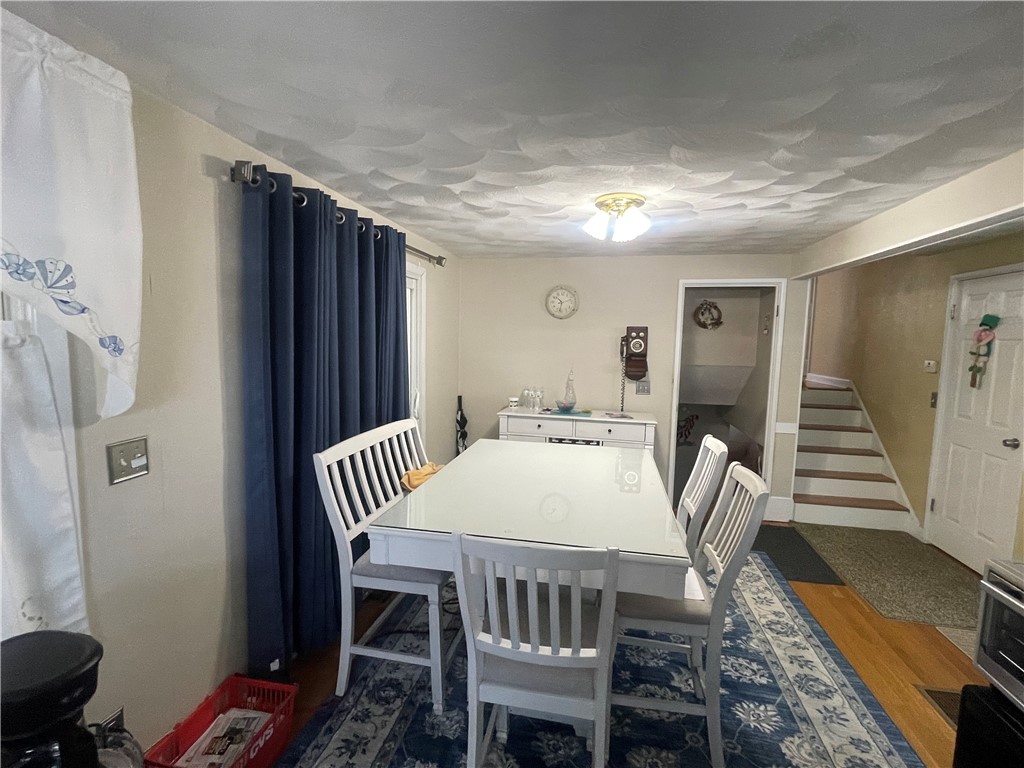 33 Kent Street Cumberland, RI 02864 - Photo 9 of 38