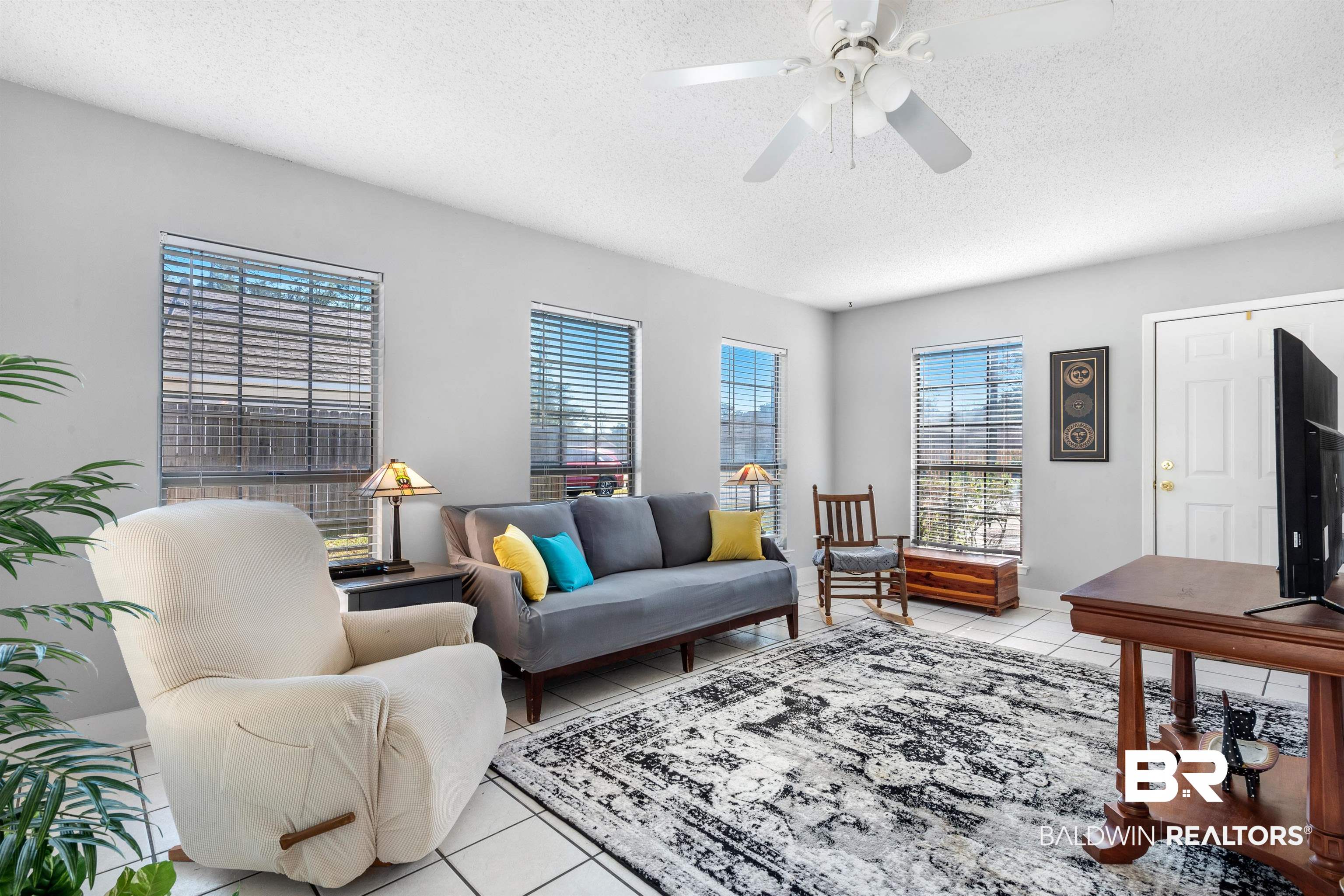 102 Cherry Circle Daphne, AL 36526 - Photo 4 of 46 Family Room