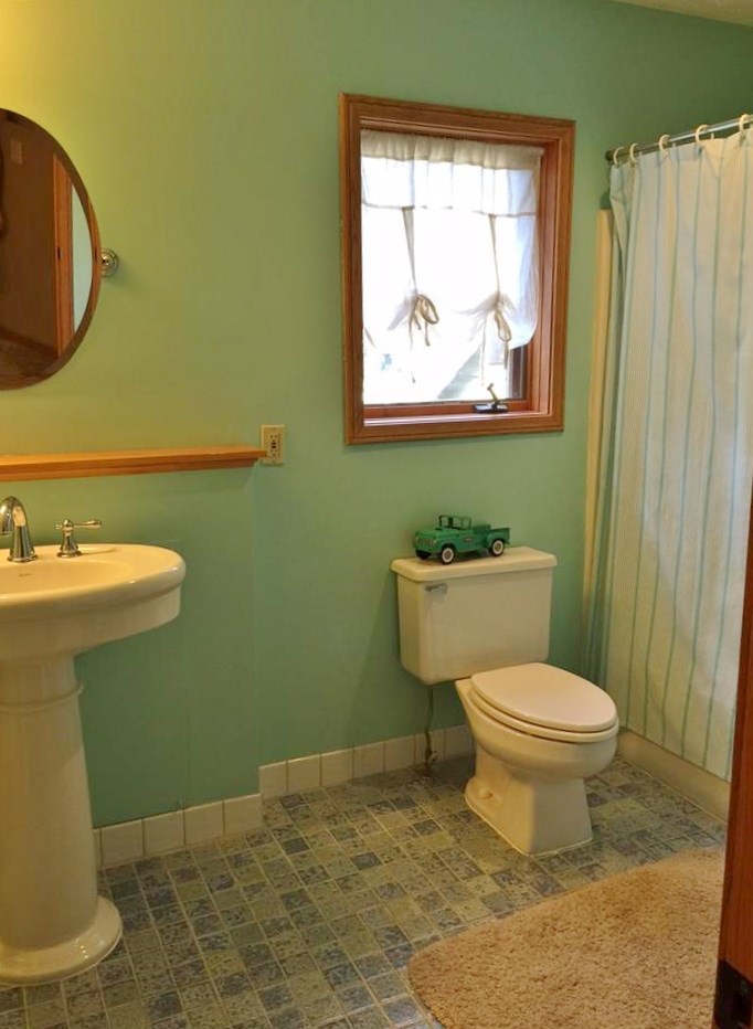 3700 Lone Lookout Road Traverse City, MI 49686 - Photo 69 of 77 1815719-68.JPG