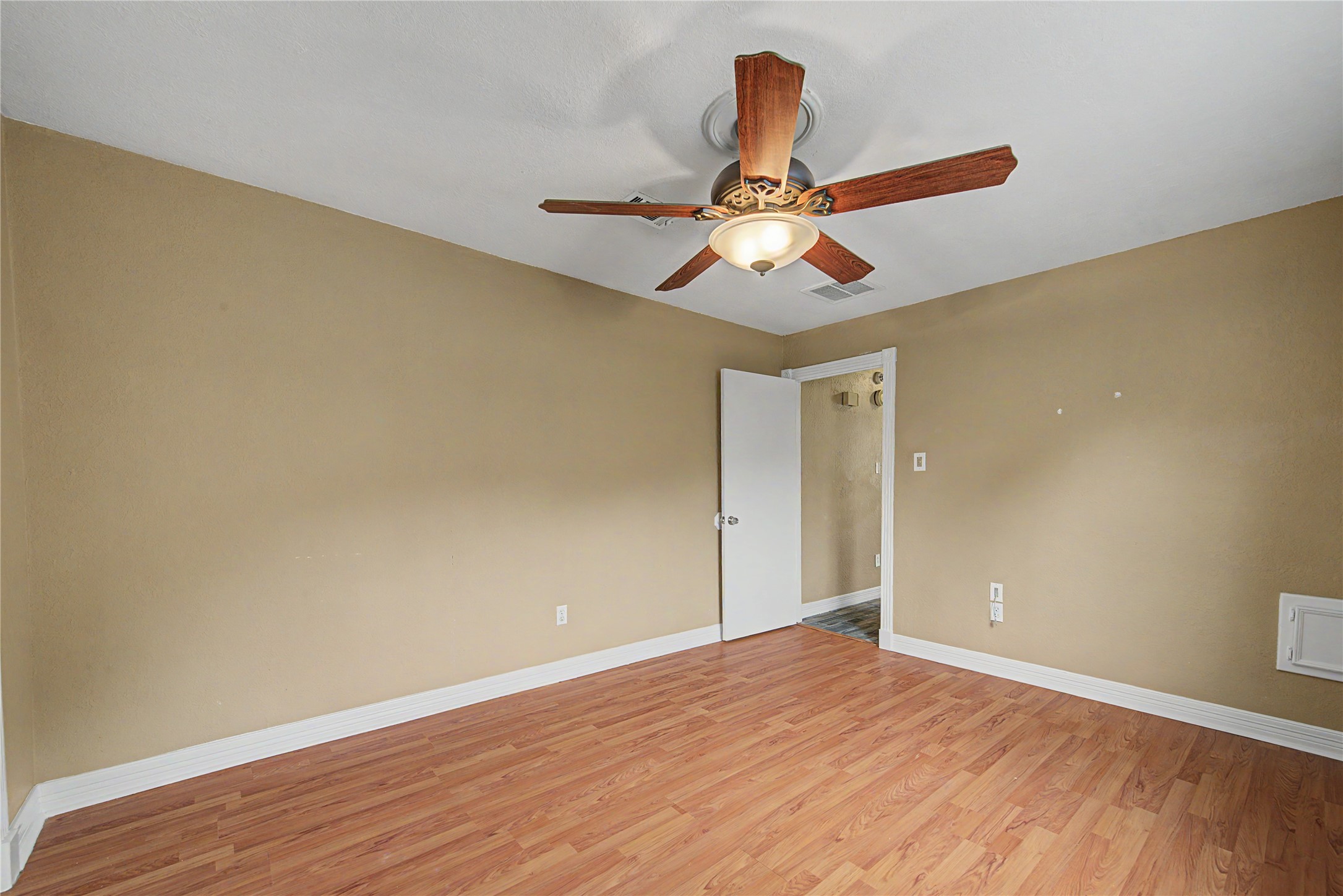 4210 Mossygate Drive Spring, TX 77373 - Photo 13 of 33 Another view of secondary bedroom #2