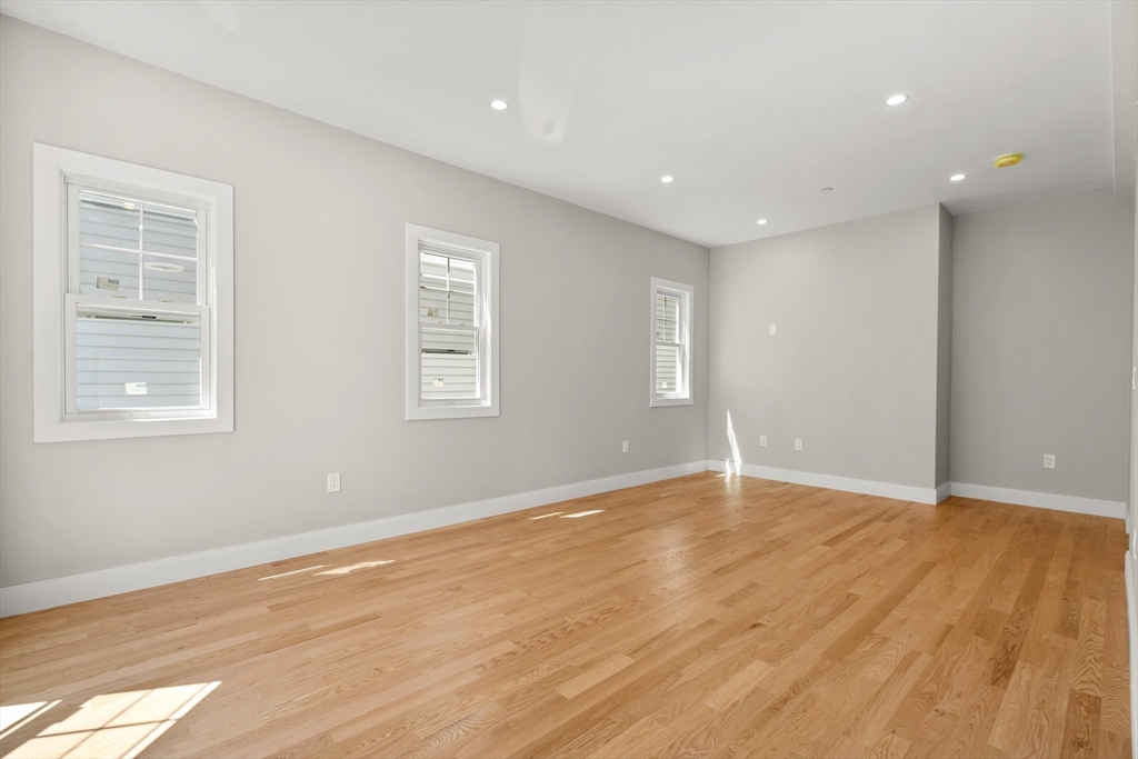 28 Falcon Street, Unit 2 Boston, MA 02128 - Photo 4 of 22