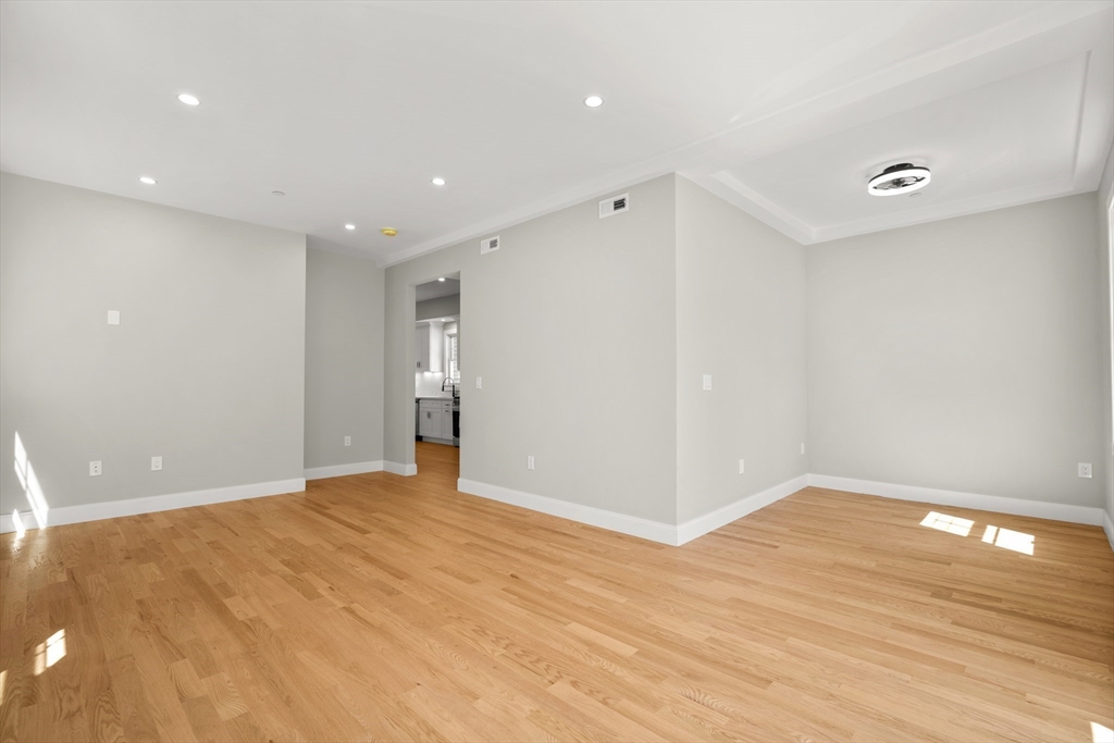 28 Falcon Street, Unit 2 Boston, MA 02128 - Photo 5 of 22