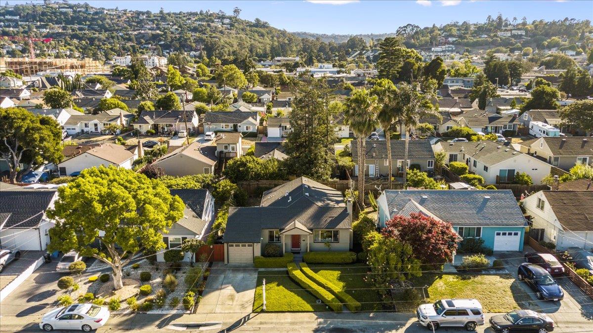 1100 Irwin Street Belmont, CA 94002 - Photo 45 of 53 an aerial view of residential houses with outdoor space