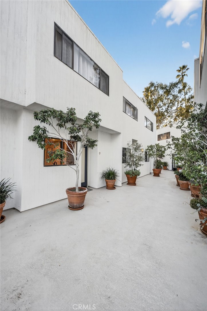 2500 Abbot Kinney Boulevard, Unit 9 Venice, CA 90291 - Photo 27 of 36