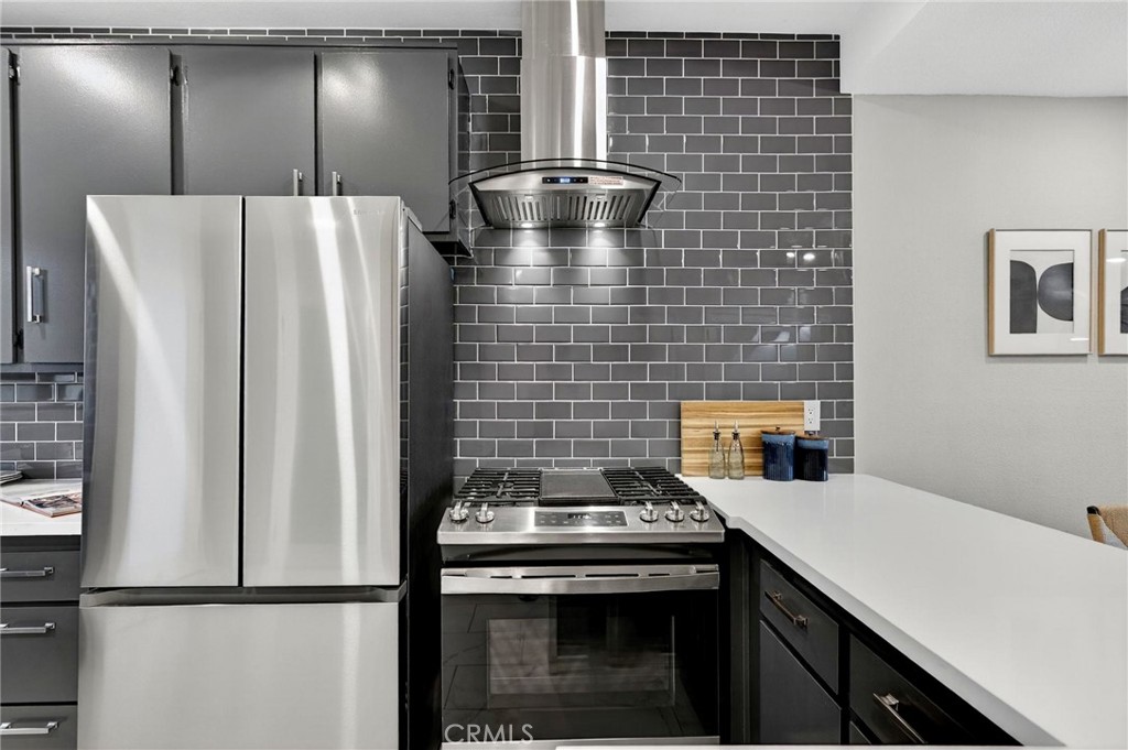 2500 Abbot Kinney Boulevard, Unit 9 Venice, CA 90291 - Photo 5 of 36