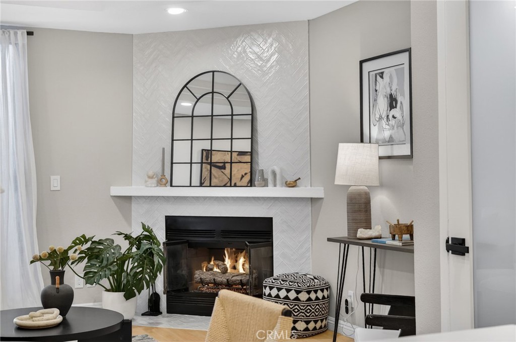 2500 Abbot Kinney Boulevard, Unit 9 Venice, CA 90291 - Photo 8 of 36