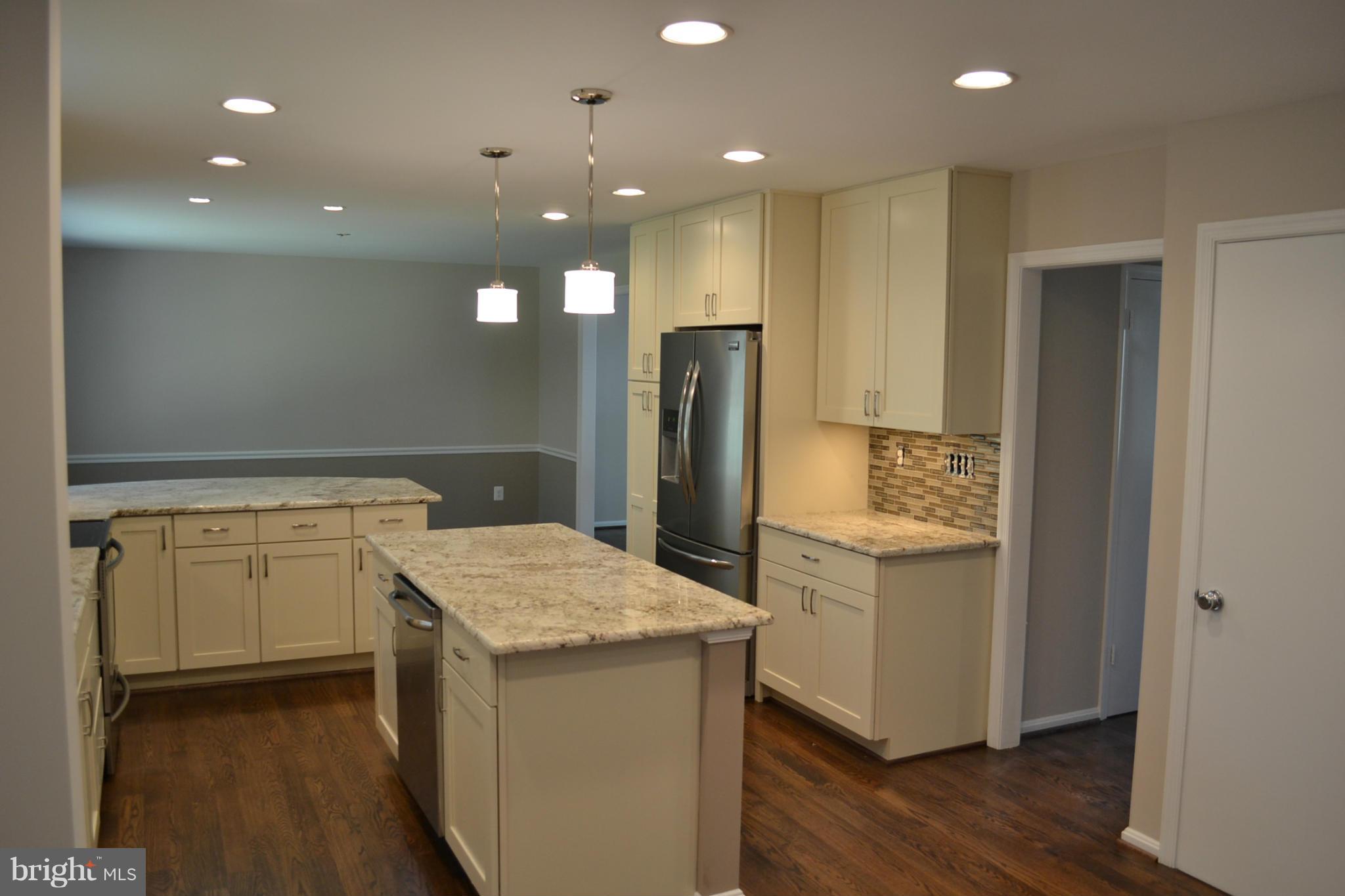 4907 Powell Road Fairfax, VA 22032 - Photo 3 of 30 Kitchen