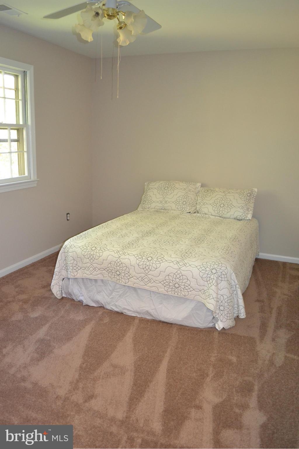 4907 Powell Road Fairfax, VA 22032 - Photo 22 of 30 Bedroom