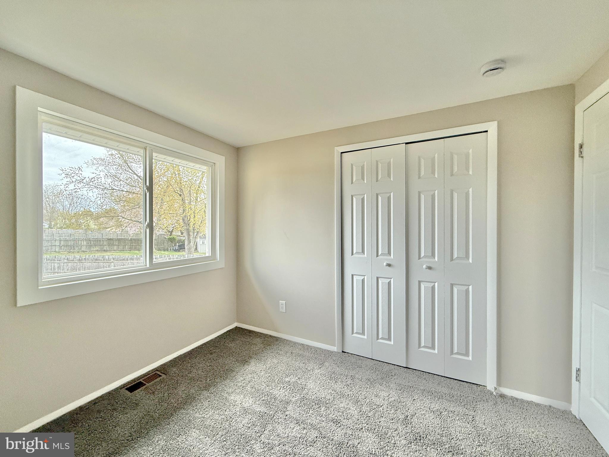 23 Pershing Lane Sicklerville, NJ 08081 - Photo 20 of 32