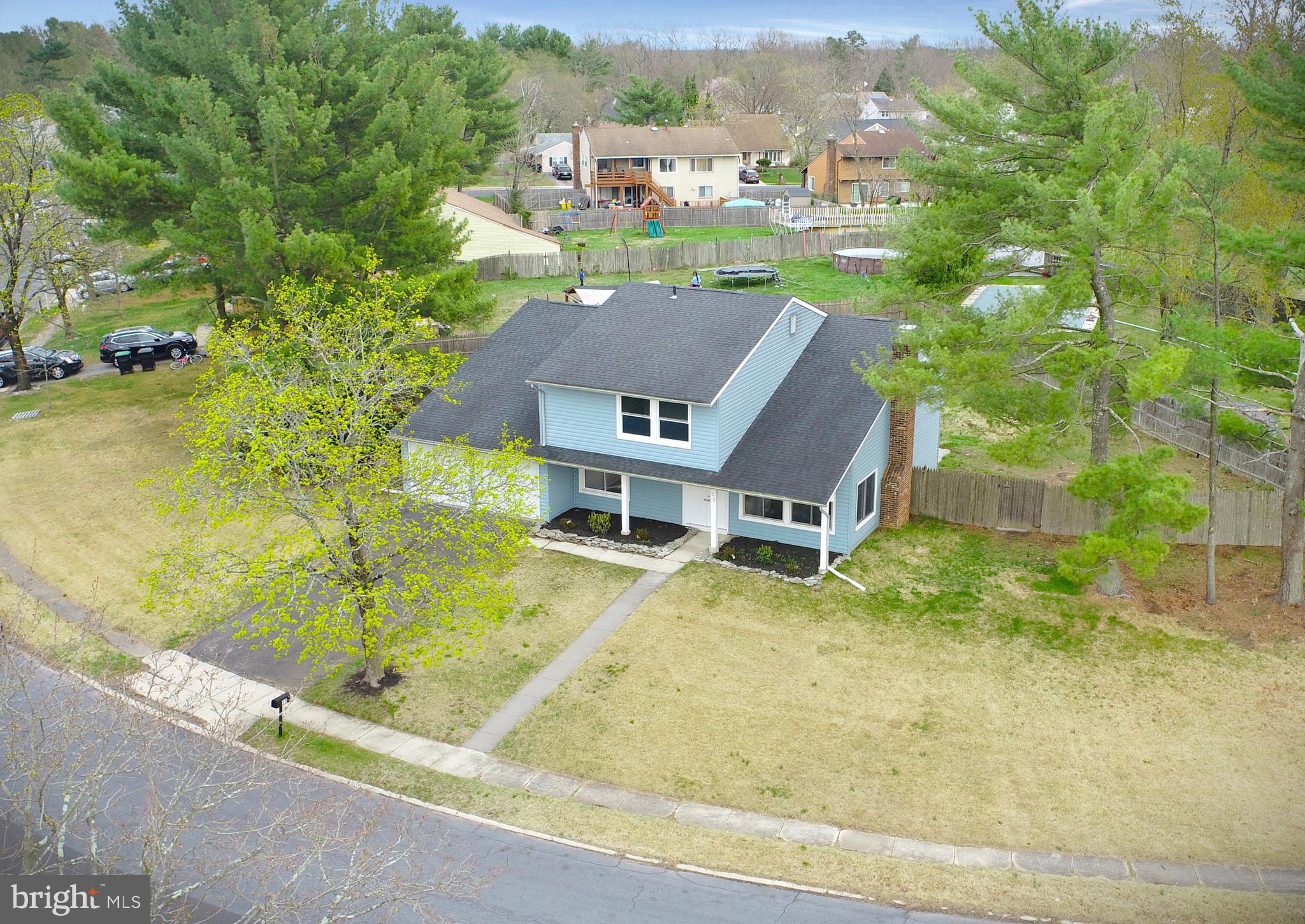 23 Pershing Lane Sicklerville, NJ 08081 - Photo 2 of 32