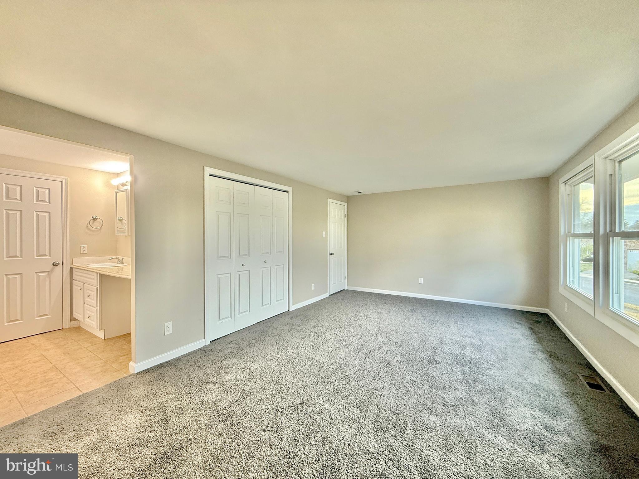 23 Pershing Lane Sicklerville, NJ 08081 - Photo 25 of 32