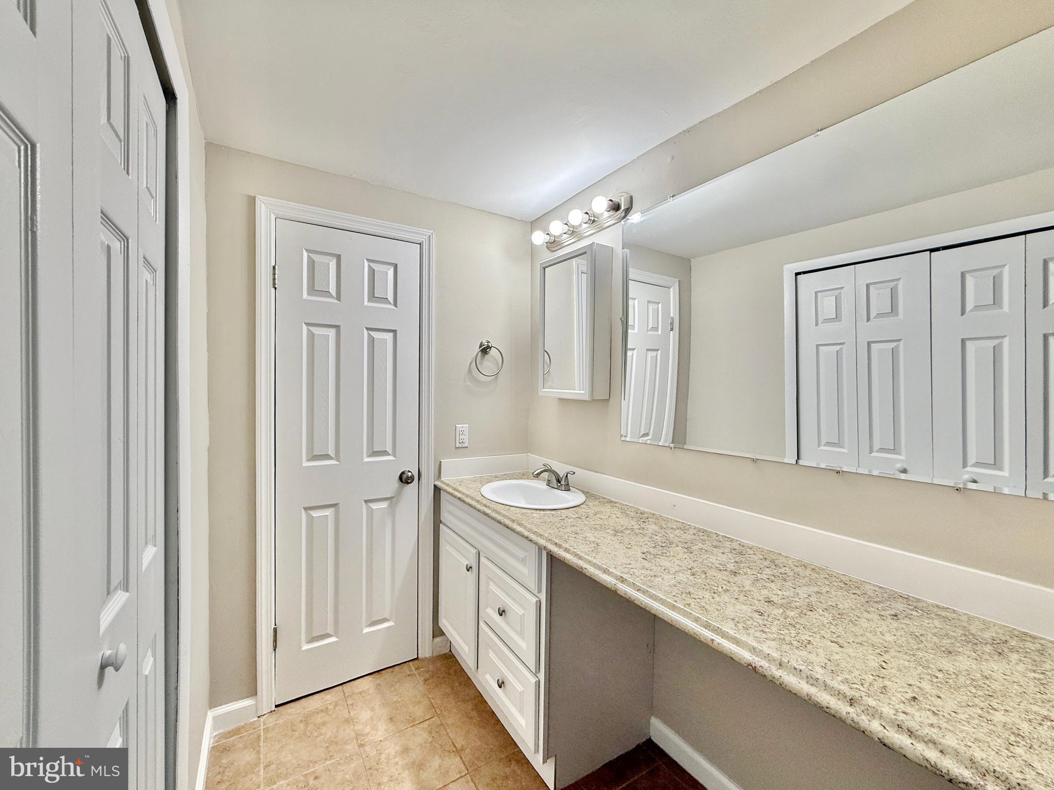 23 Pershing Lane Sicklerville, NJ 08081 - Photo 27 of 32