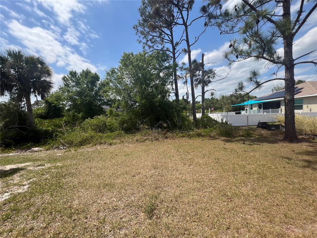 354 Albatross Road Rotonda West, FL 33947 - Photo 30 of 31