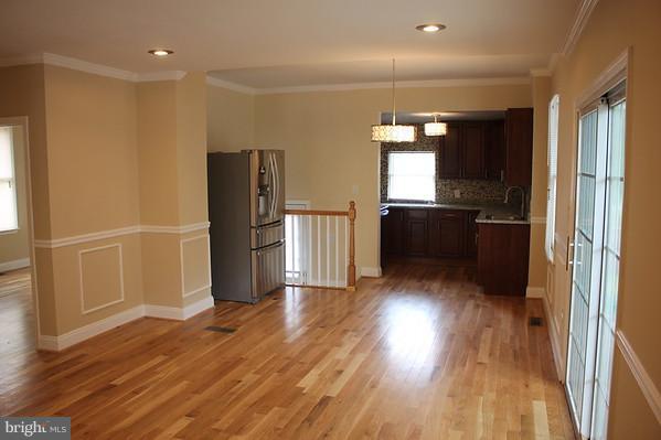 1408 Odenton Road Odenton, MD 21113 - Photo 10 of 28 Living Room