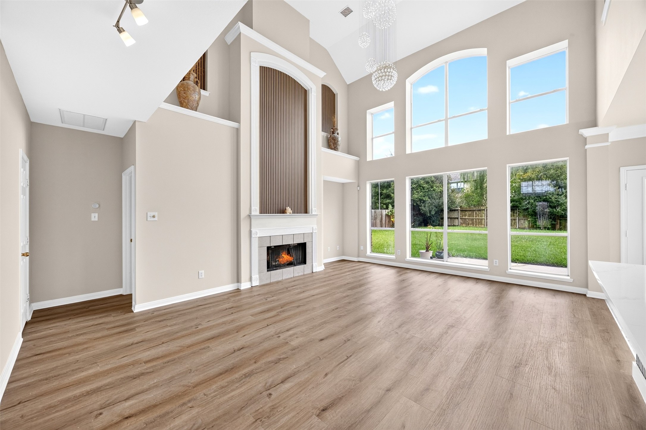 1007 Brannon Park Lane Spring, TX 77373 - Photo 11 of 49