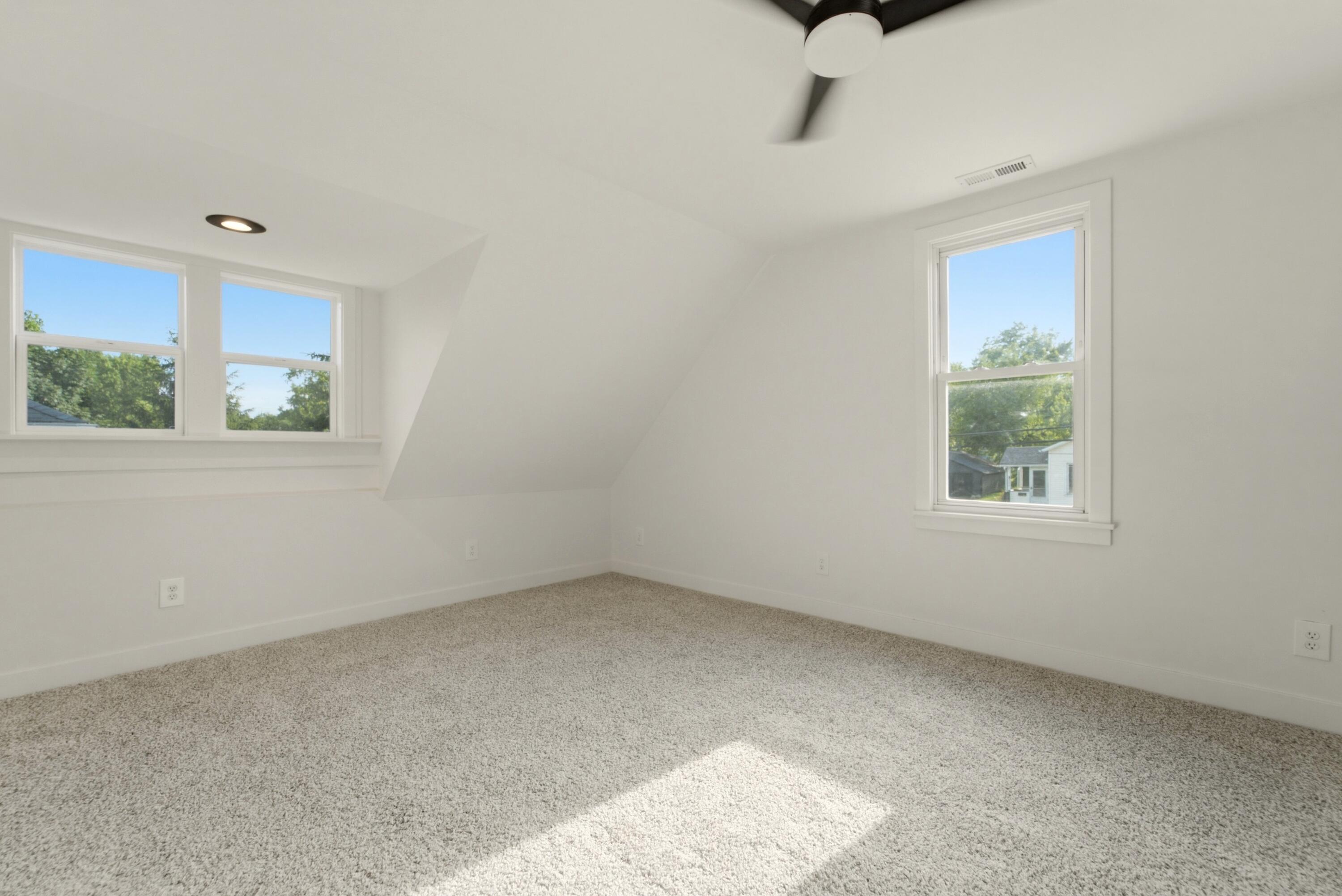 302 North West Street Crown Point, IN 46307 - Photo 15 of 16 3000x2003