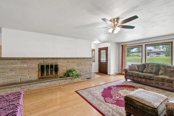 $595,900 | 4301 Odana Road, Madison, WI 53711