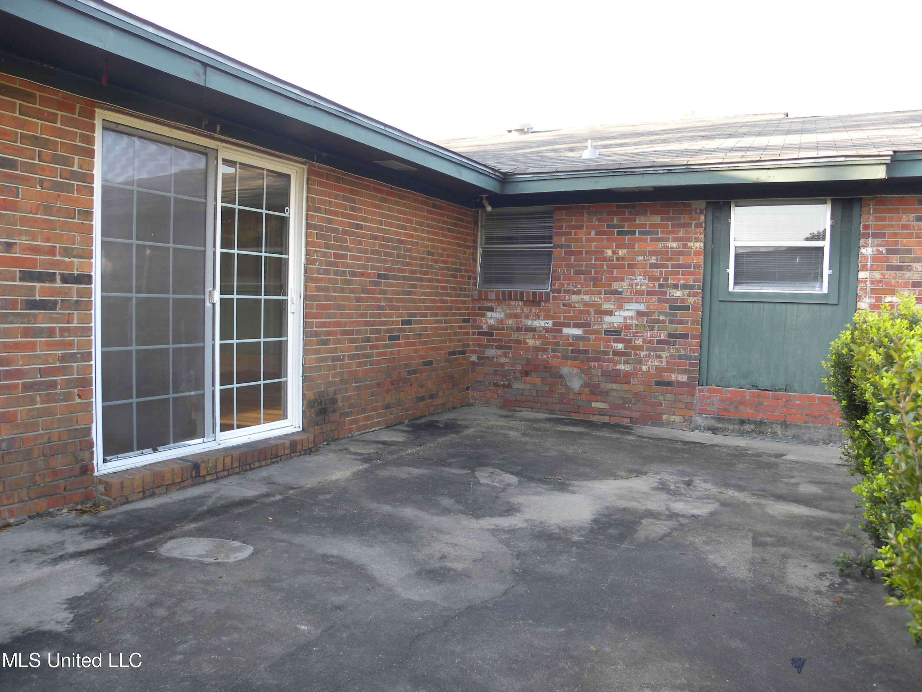 2507 Parkway Road Biloxi, MS 39531 - Photo 36 of 38 DSCN8267