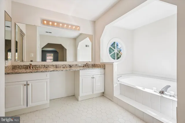 $775,000 | 17 Locustwood Court, Silver Spring, MD 20905