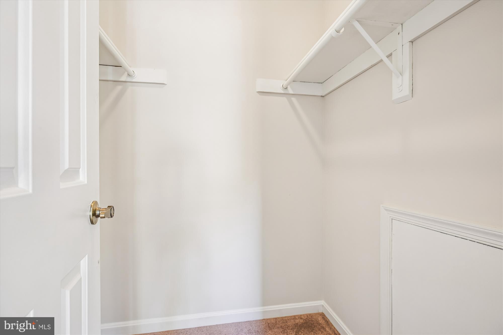 17 Locustwood Court Silver Spring, MD 20905 - Photo 46 of 72 a view of small space