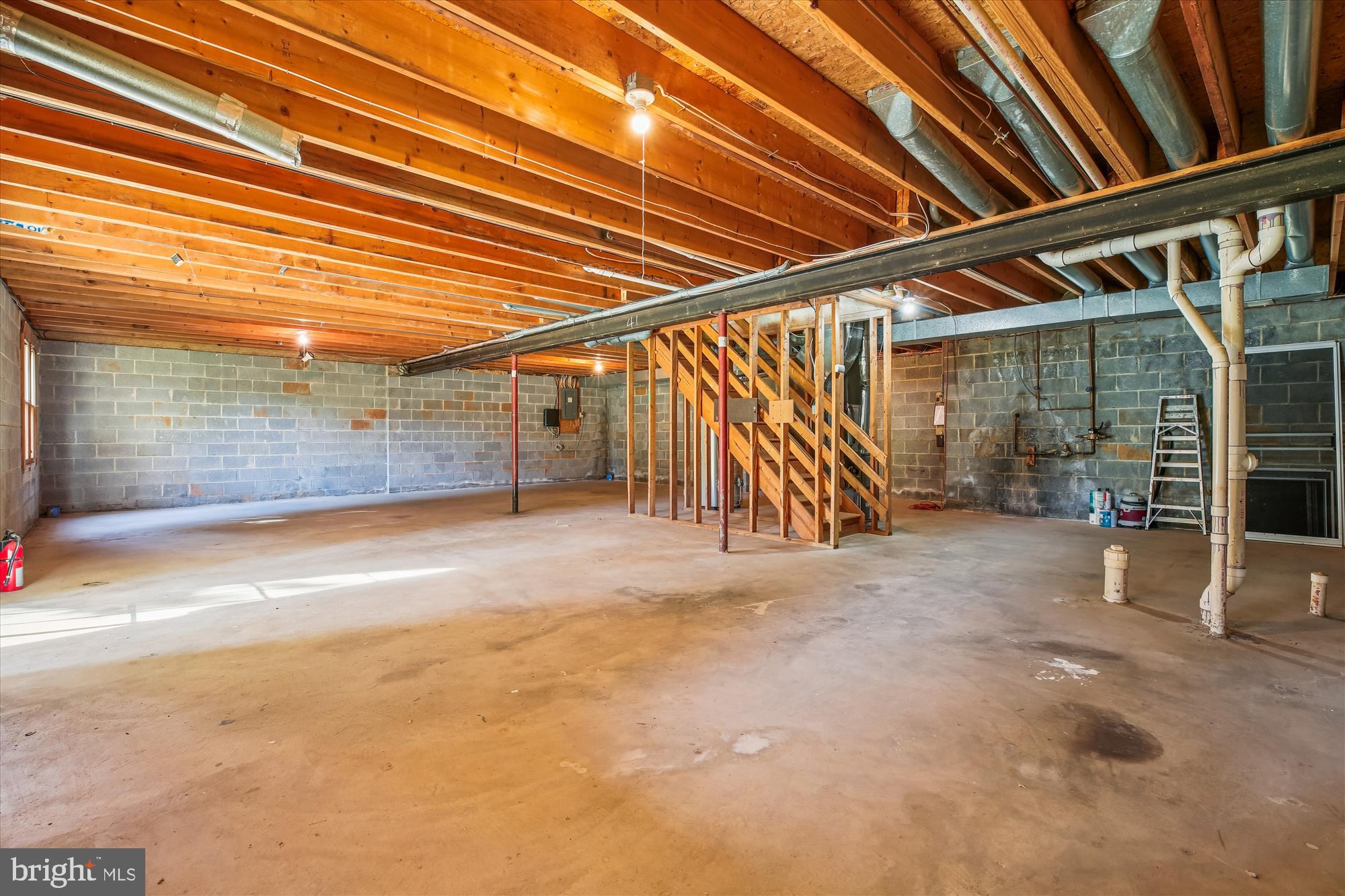 17 Locustwood Court Silver Spring, MD 20905 - Photo 61 of 72 Recreation Room