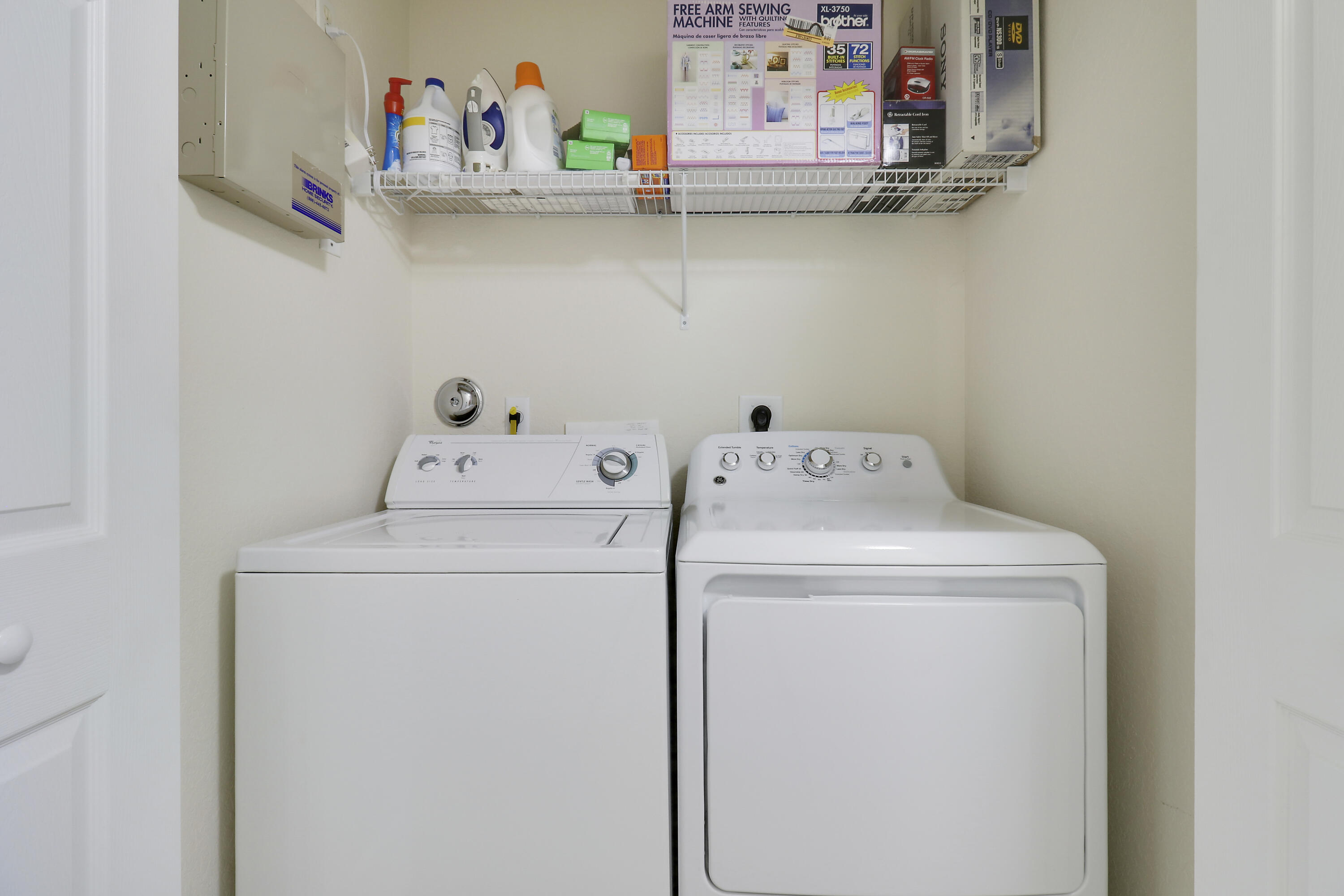 5286 Southeast Mitchell Lane Stuart, FL 34997 - Photo 23 of 26 Washer Dryer HAHN