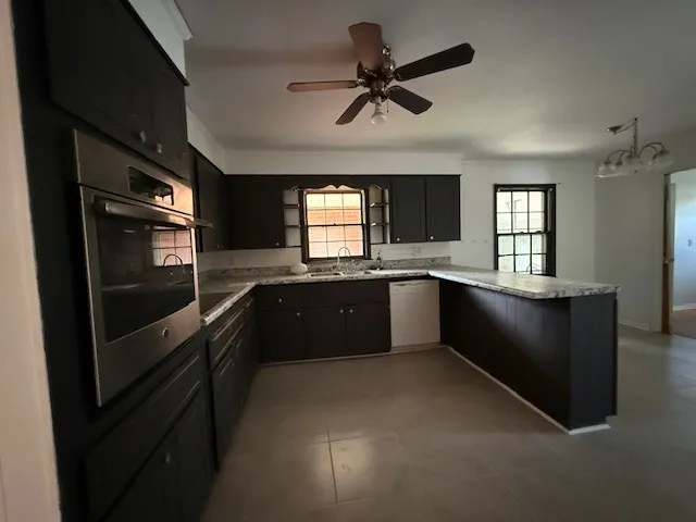 $315,000 | 5988 Highway 31 West, Portland, TN 37148