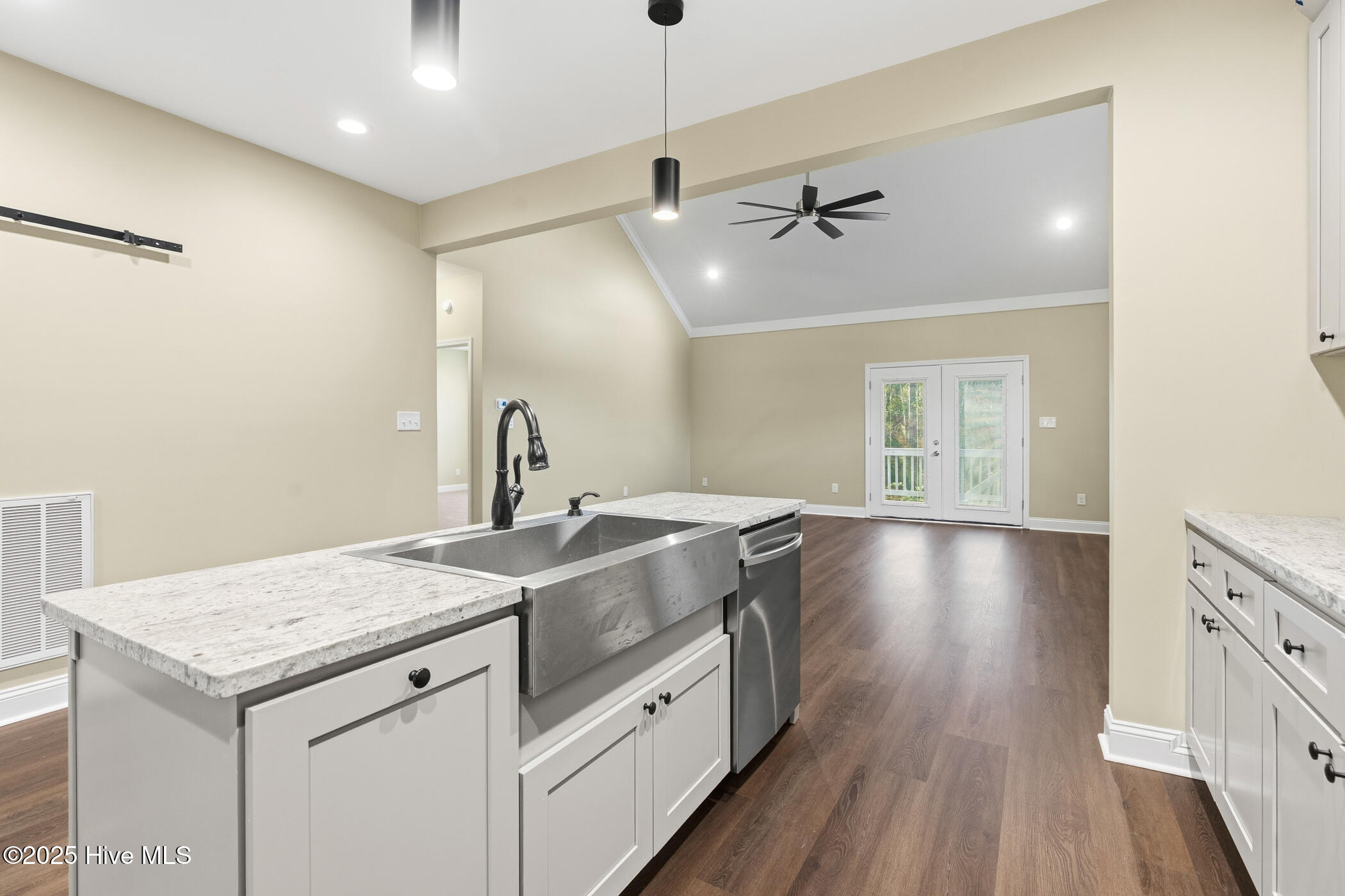 265 Ledbetter Road Rockingham, NC 28379 - Photo 6 of 34 A7400302