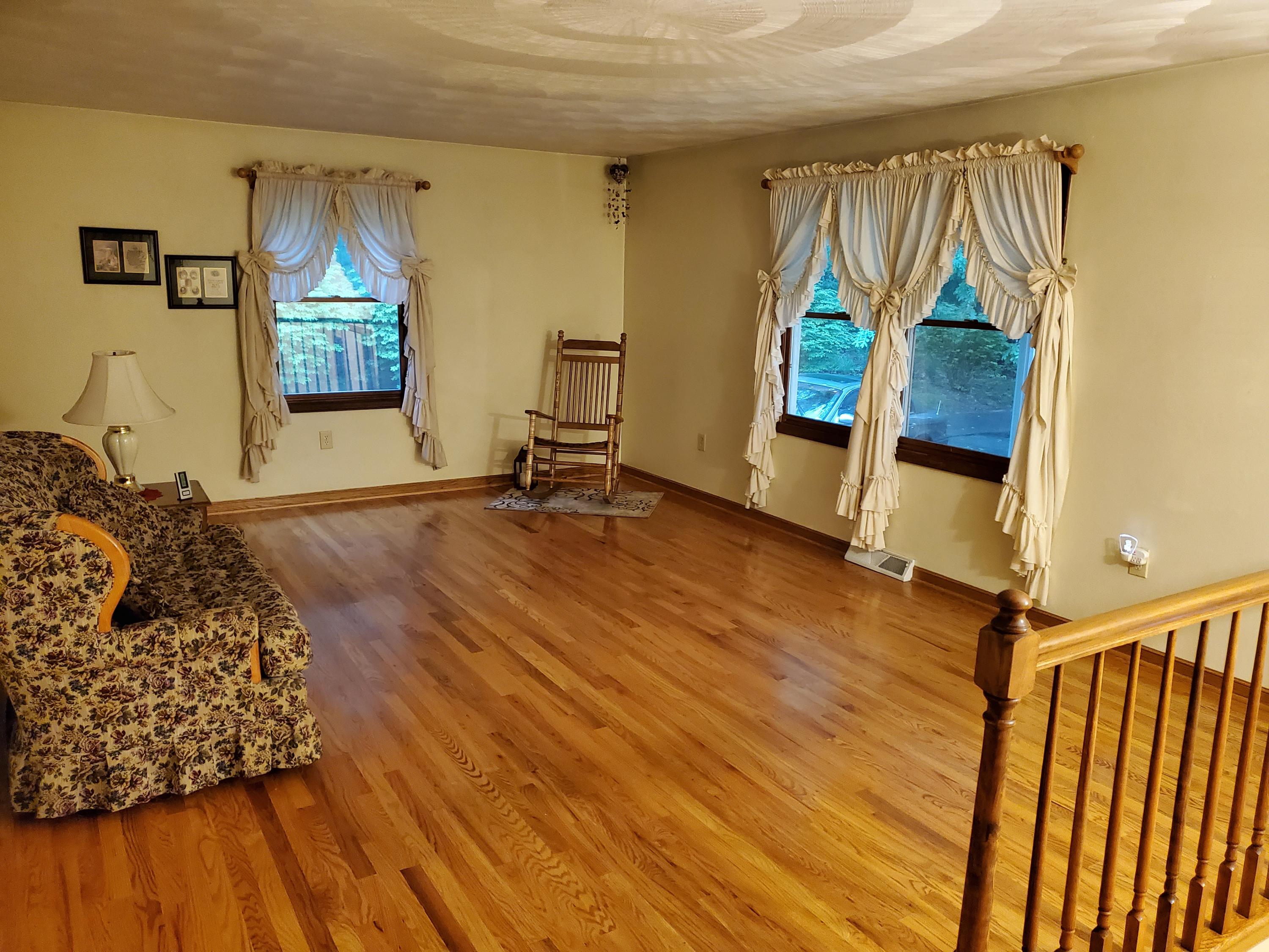 3863 Fox Hollow Road Elliston, VA 24087 - Photo 2 of 25 Living Room
