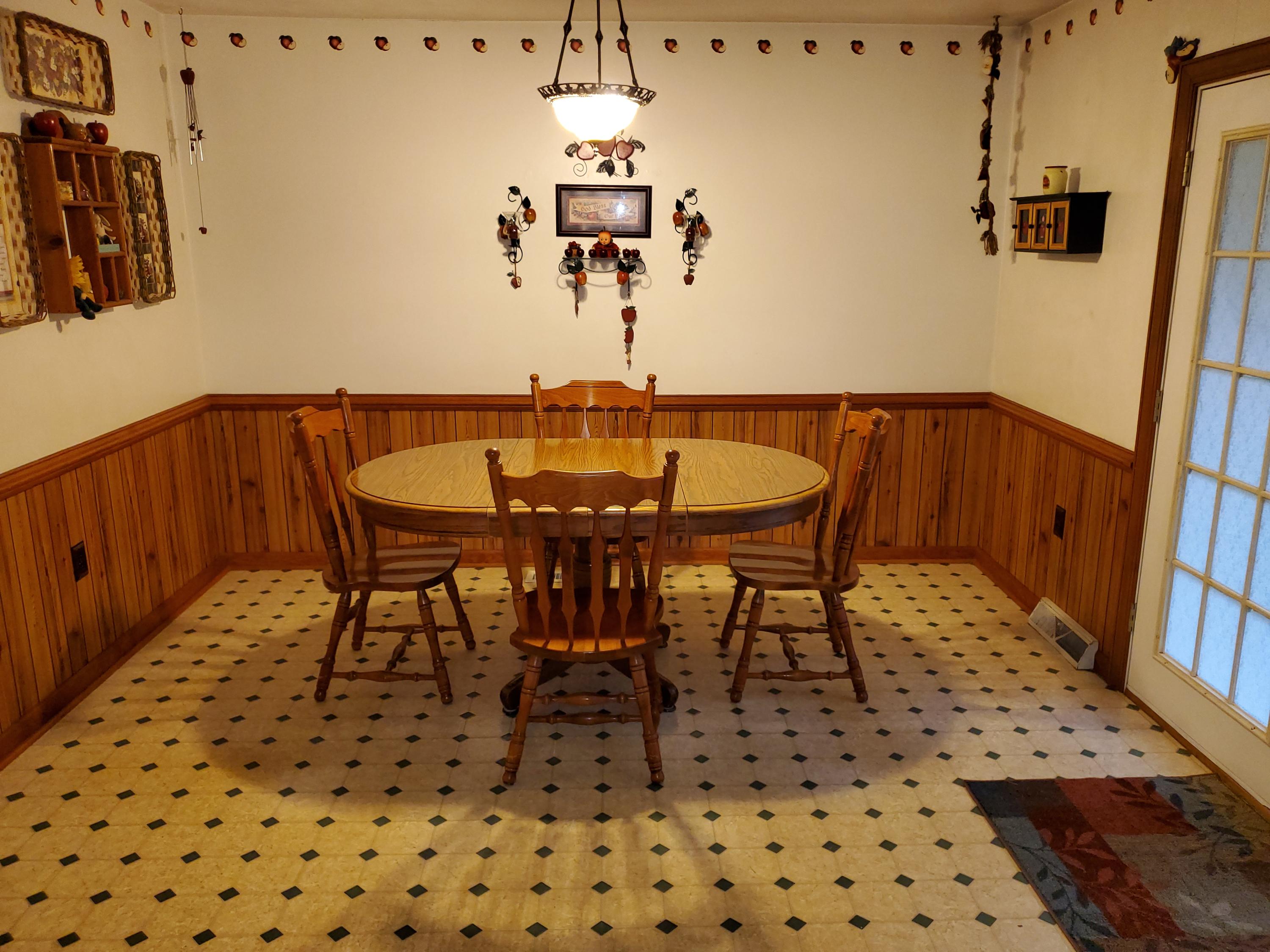 3863 Fox Hollow Road Elliston, VA 24087 - Photo 6 of 25 dining area