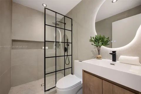 $2,295,000 | 21480 Highland Lakes Boulevard, Unit 21480, Miami, FL 33179