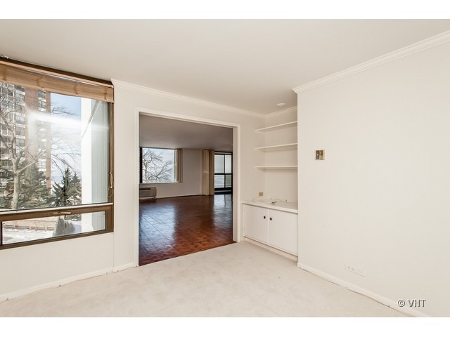1500 Sheridan Road, Unit 2A Wilmette, IL 60091 - Photo 6 of 13