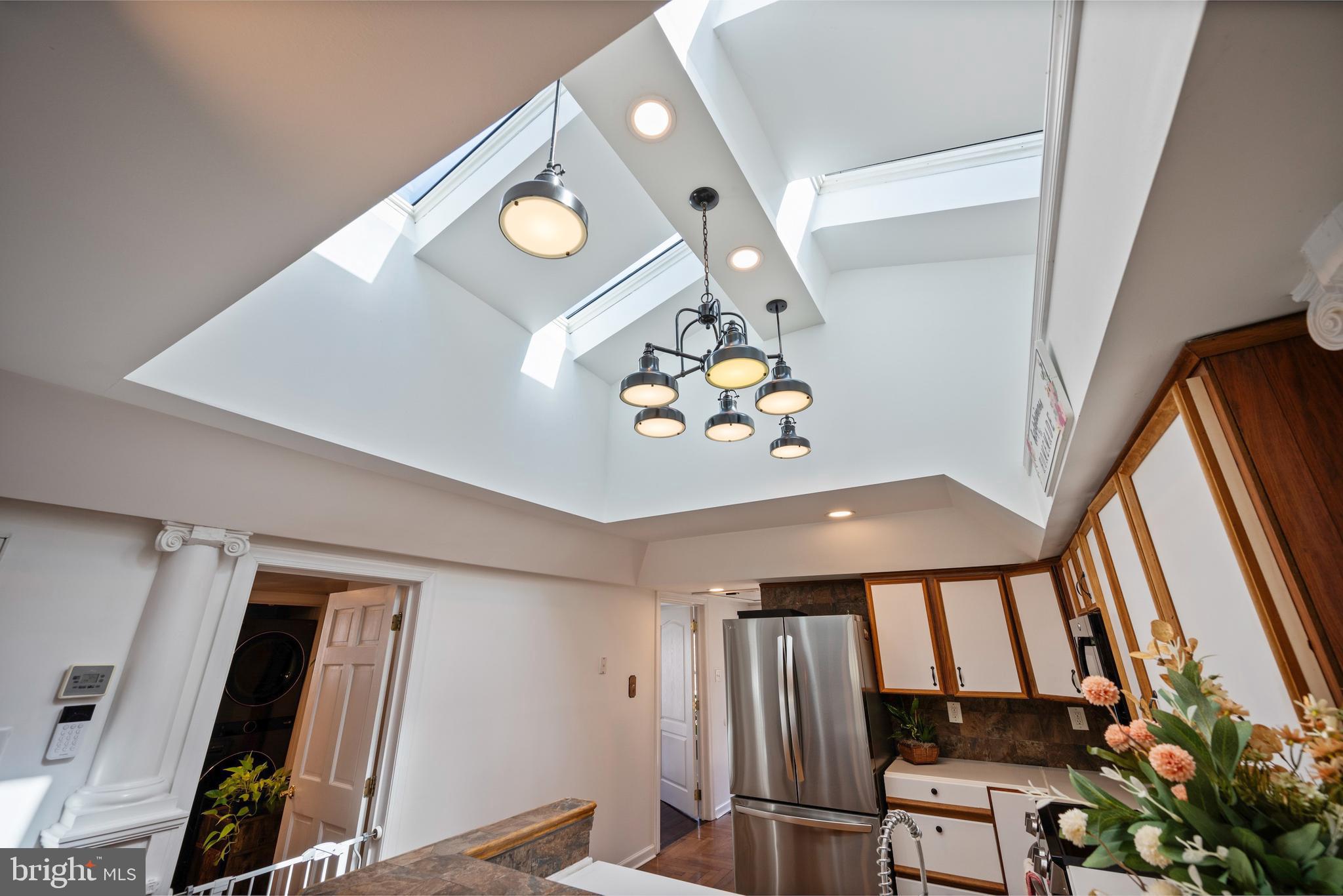 13403 Catoctin Furnace Road Thurmont, MD 21788 - Photo 10 of 60 Skylights