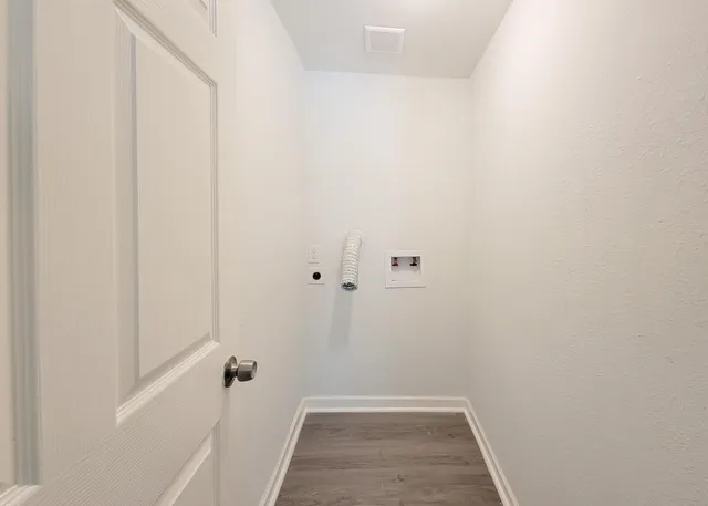 $1,725 | 2810 Forest Oaks Drive, Houston, TX 77017