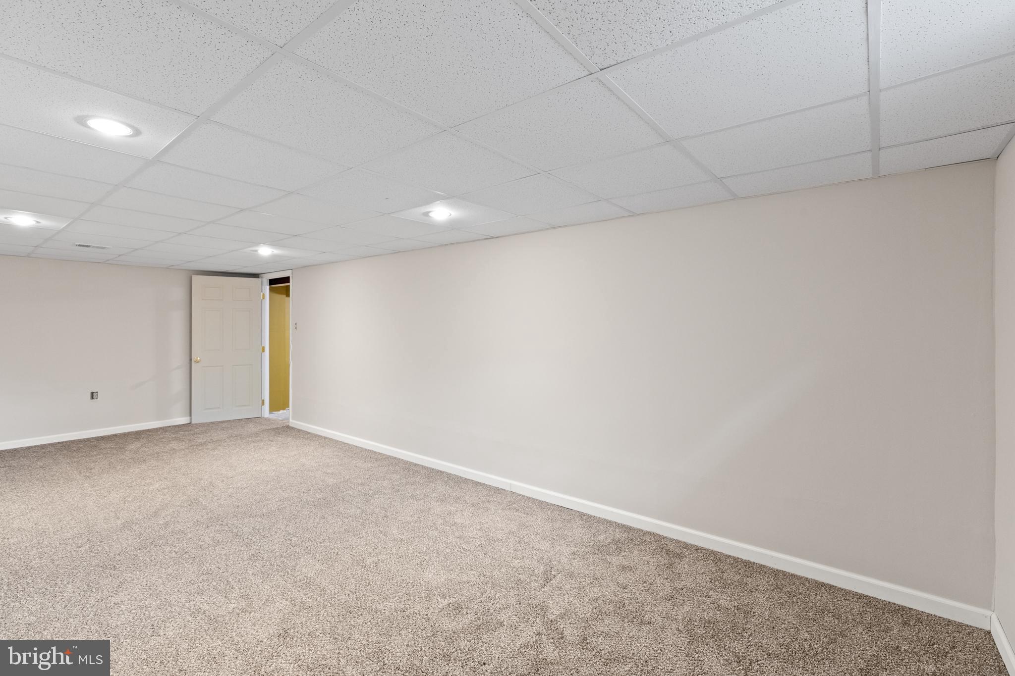 320 Wayland Road Cherry Hill, NJ 08034 - Photo 12 of 37 Gallery Image 12