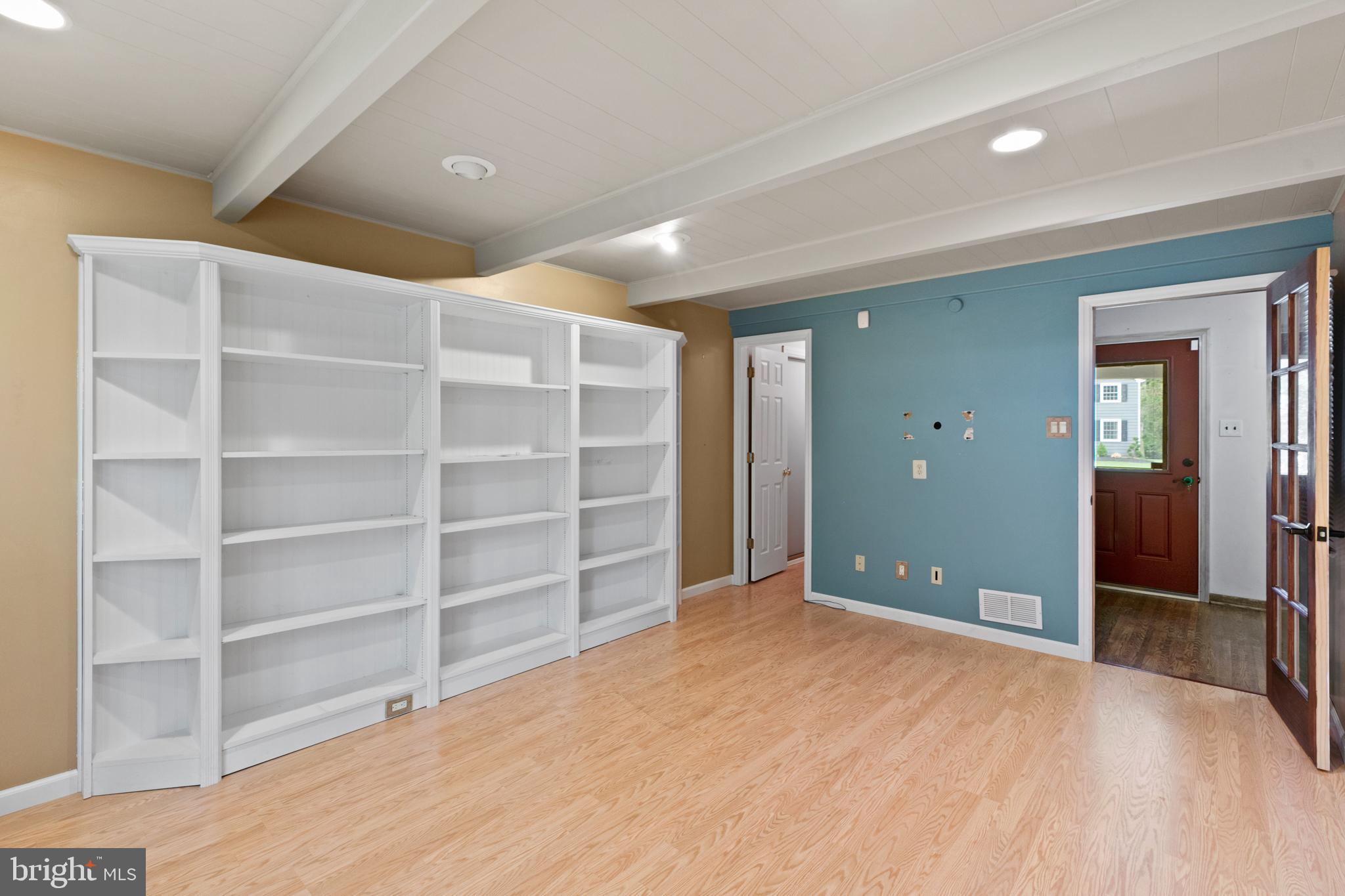 320 Wayland Road Cherry Hill, NJ 08034 - Photo 14 of 37 Gallery Image 14