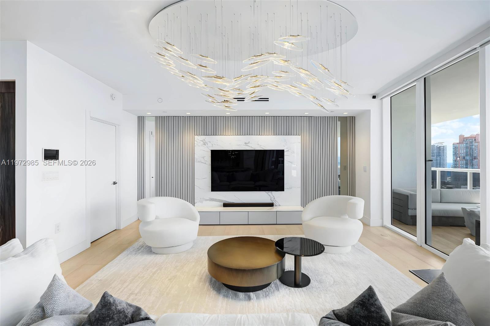 400 Alton Road, Unit 2806 Miami Beach, FL 33139 - Photo 11 of 32