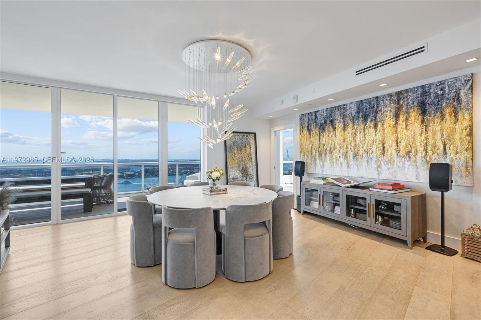 400 Alton Road, Unit 2806 Miami Beach, FL 33139 - Photo 22 of 32