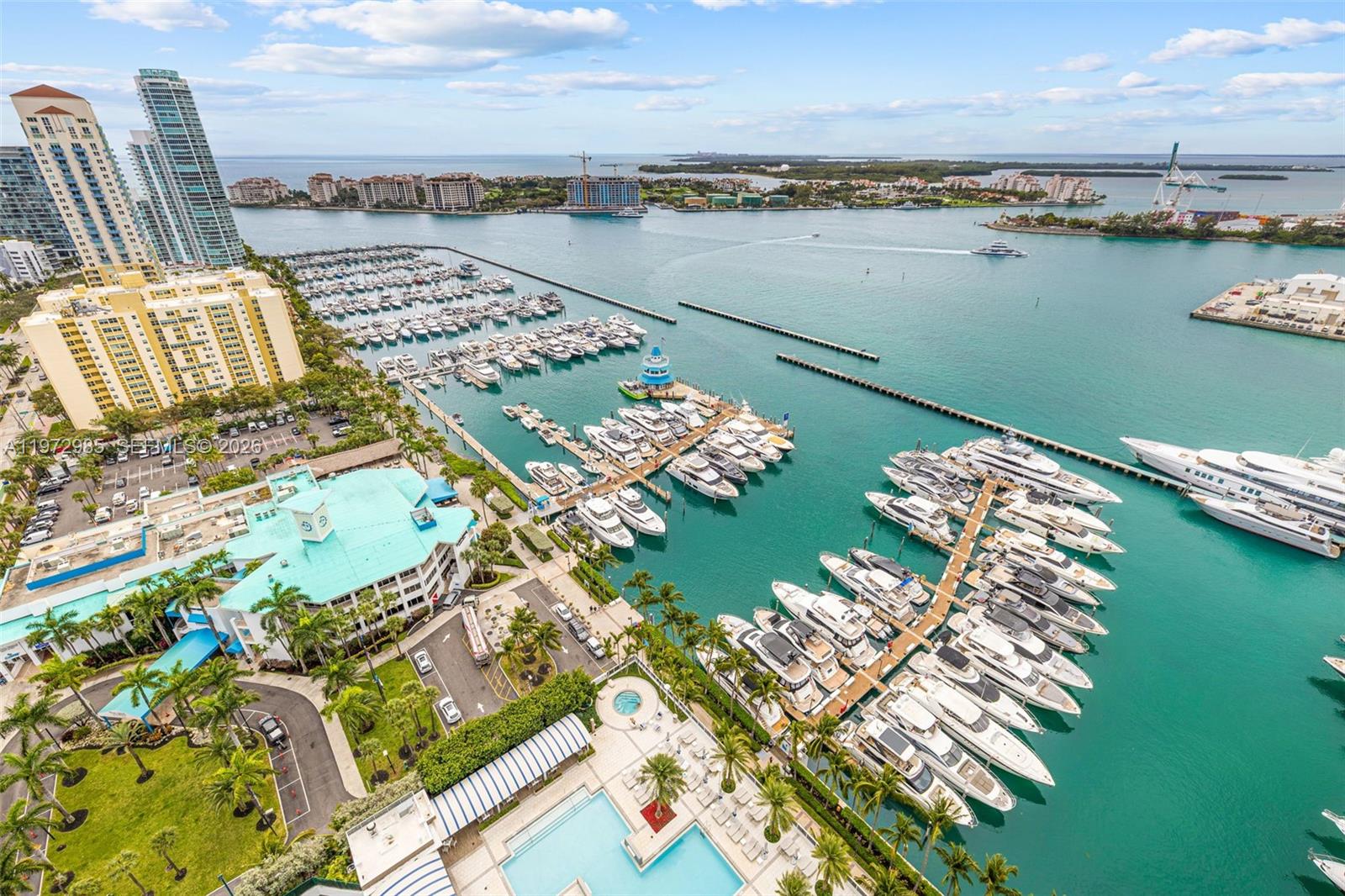 400 Alton Road, Unit 2806 Miami Beach, FL 33139 - Photo 32 of 32