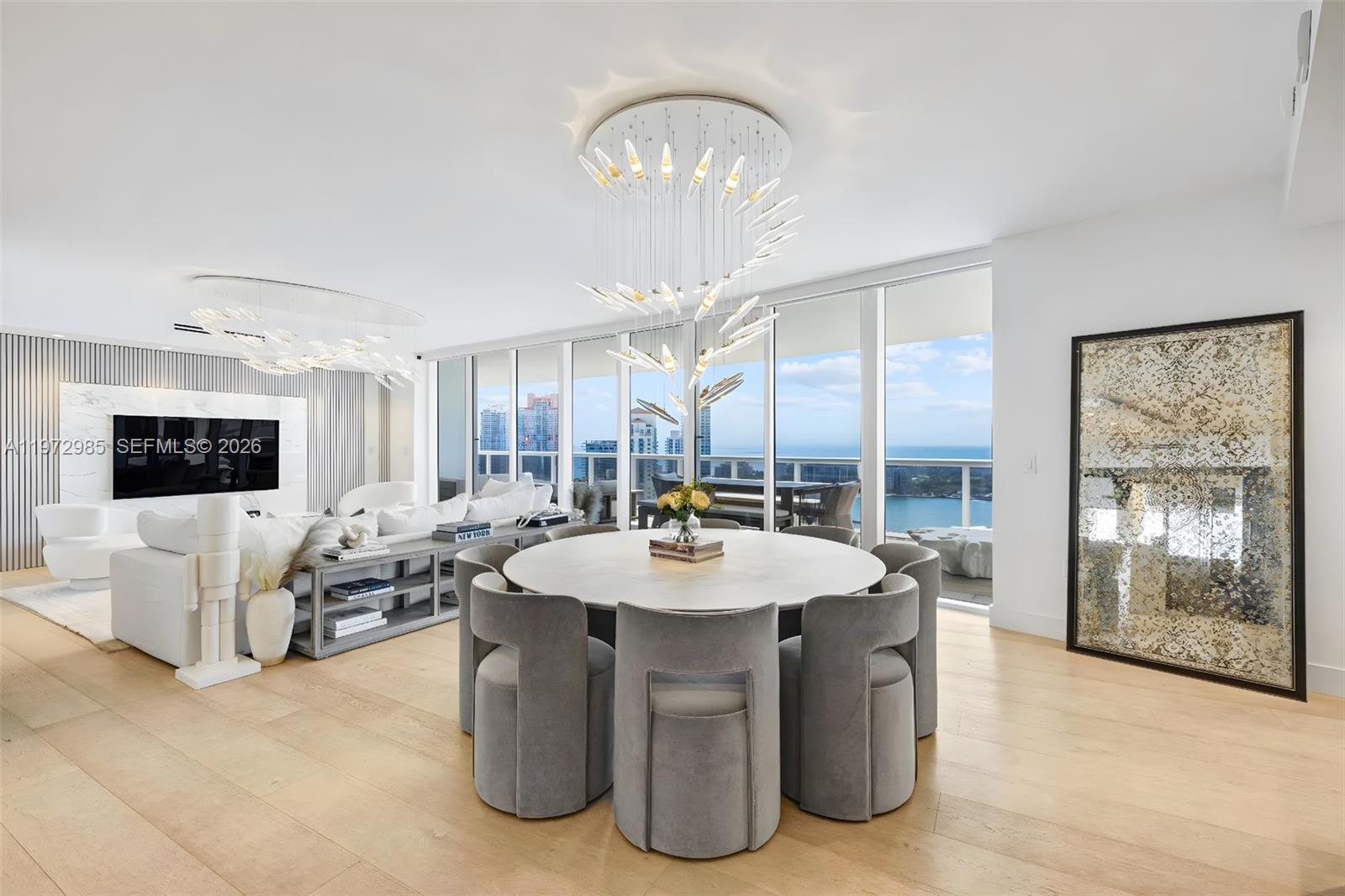 400 Alton Road, Unit 2806 Miami Beach, FL 33139 - Photo 9 of 32