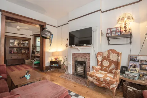 $900,000 | 2471 North Albany Avenue, Chicago, IL 60647