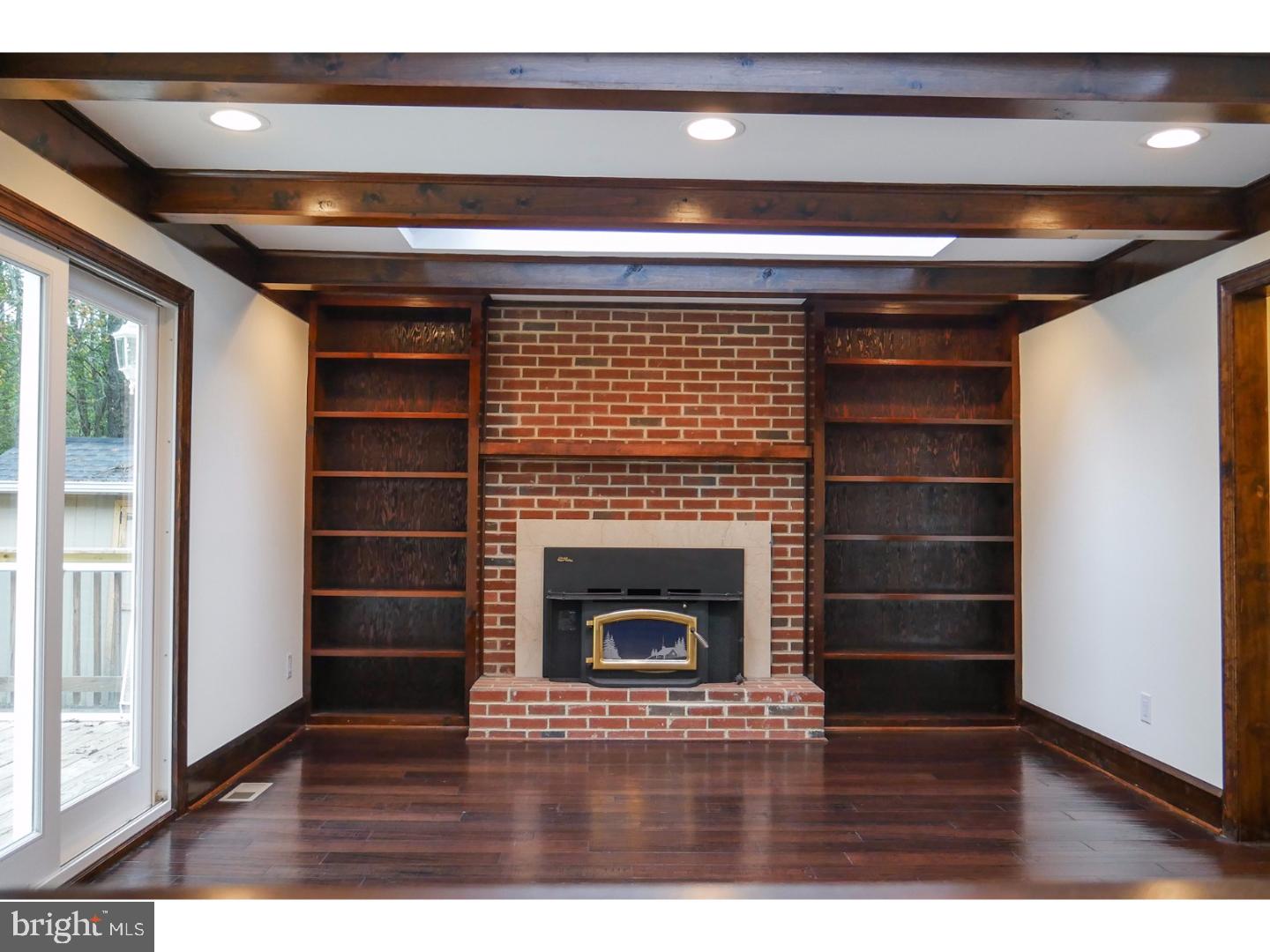 98 Hopewell Road Evesham, NJ 08053 - Photo 13 of 25 Family Room