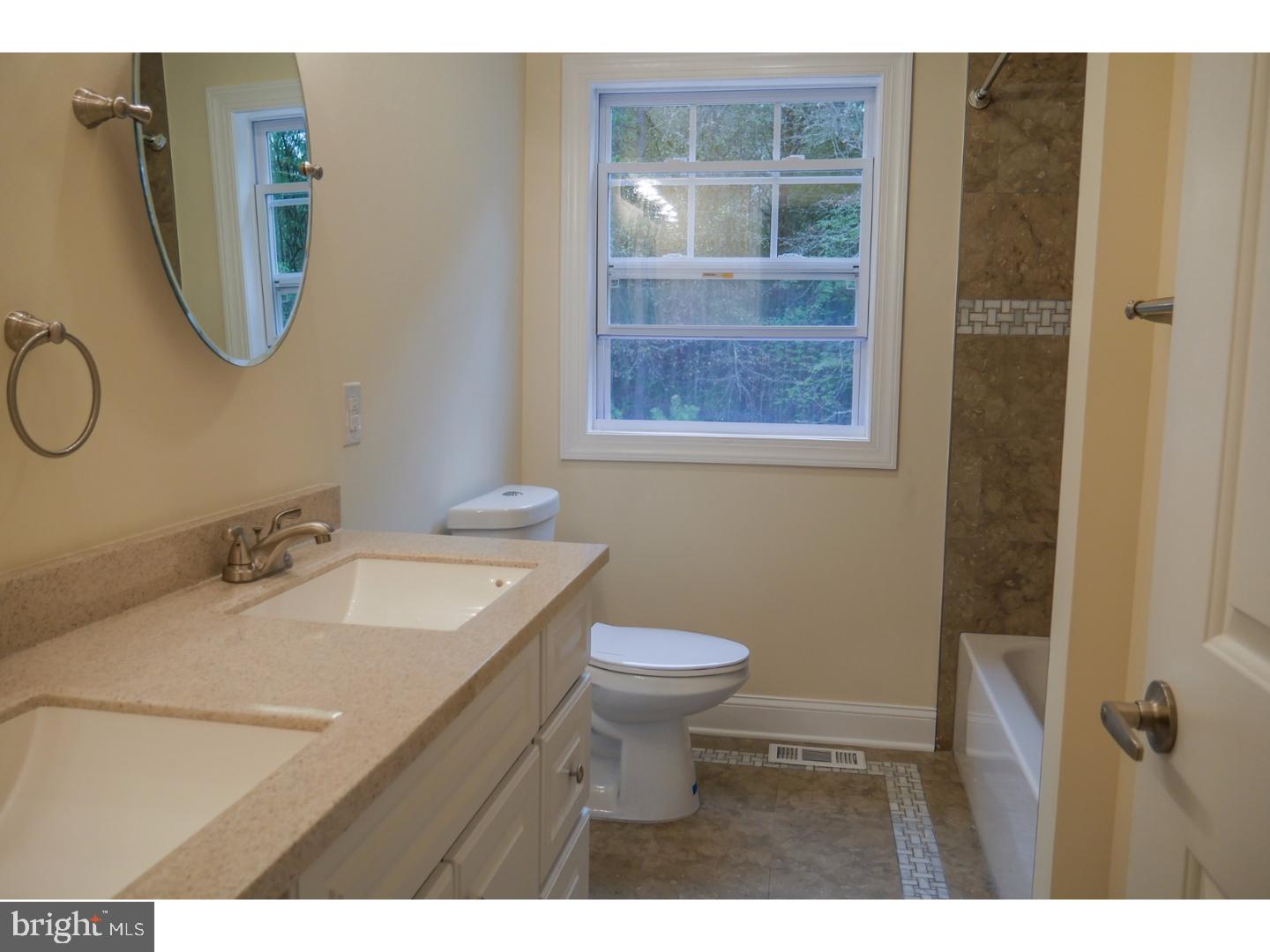 98 Hopewell Road Evesham, NJ 08053 - Photo 24 of 25 Bathroom